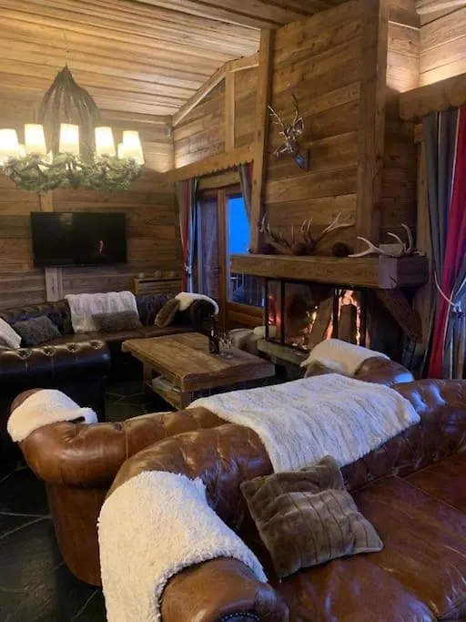Somptueux Chalet Baron Megeve Vue.Jaccuzi.4 Mn A Pied Au Centre 0*,  France